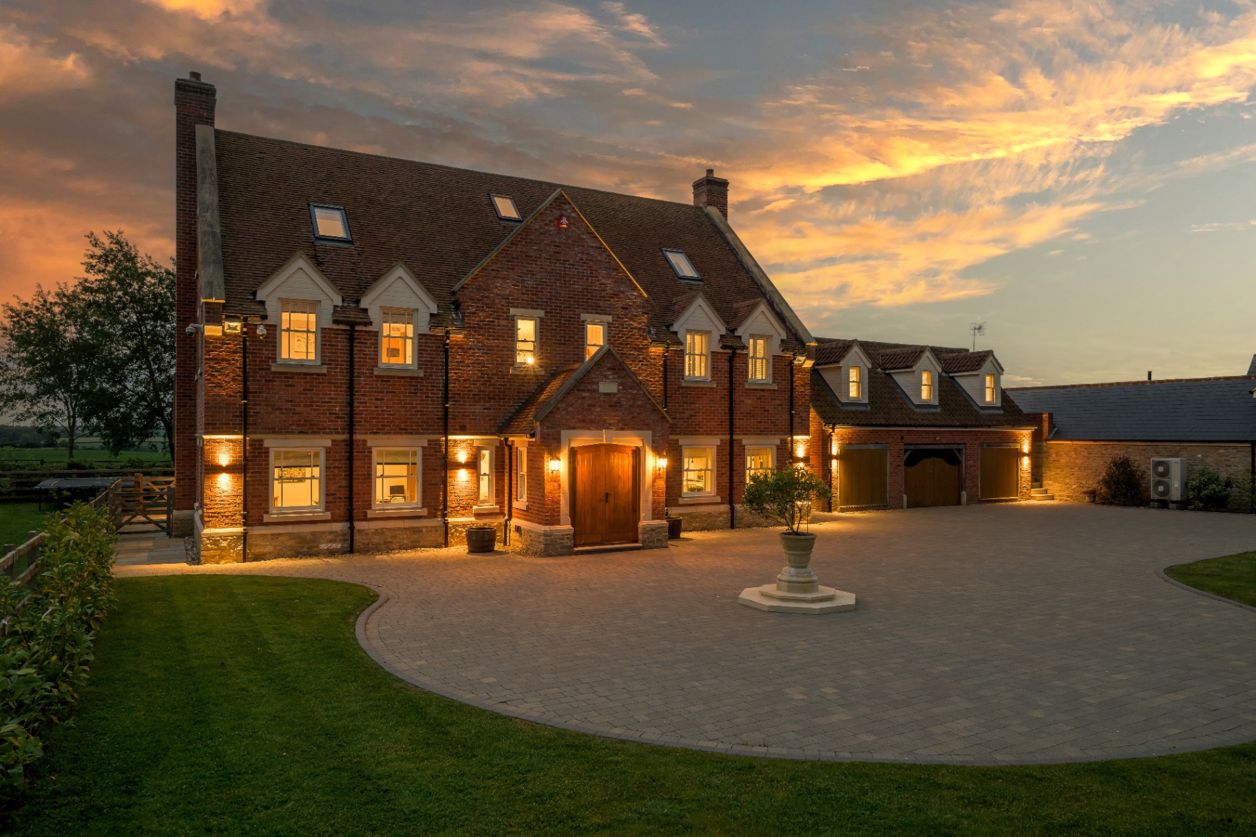 The Farmhouse, Stagsden, photographed at dusk